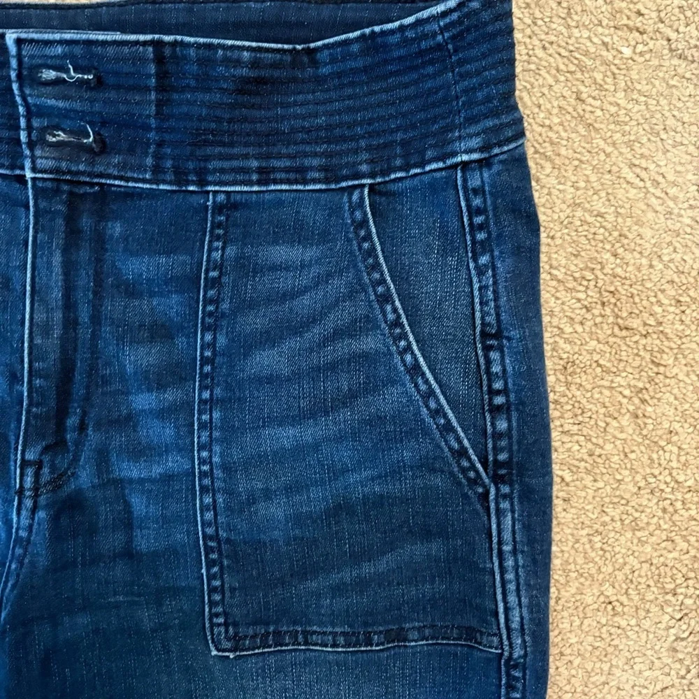 White House Black Market Dark Blue Flare Jeans Extra High-Rise Trouser Size 8 - Picture 5 of 13
